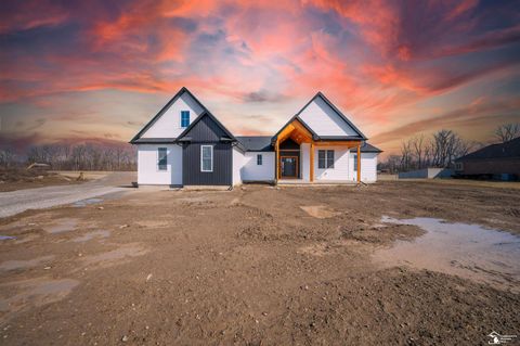 2706 S Custer Road Monroe MI 48161