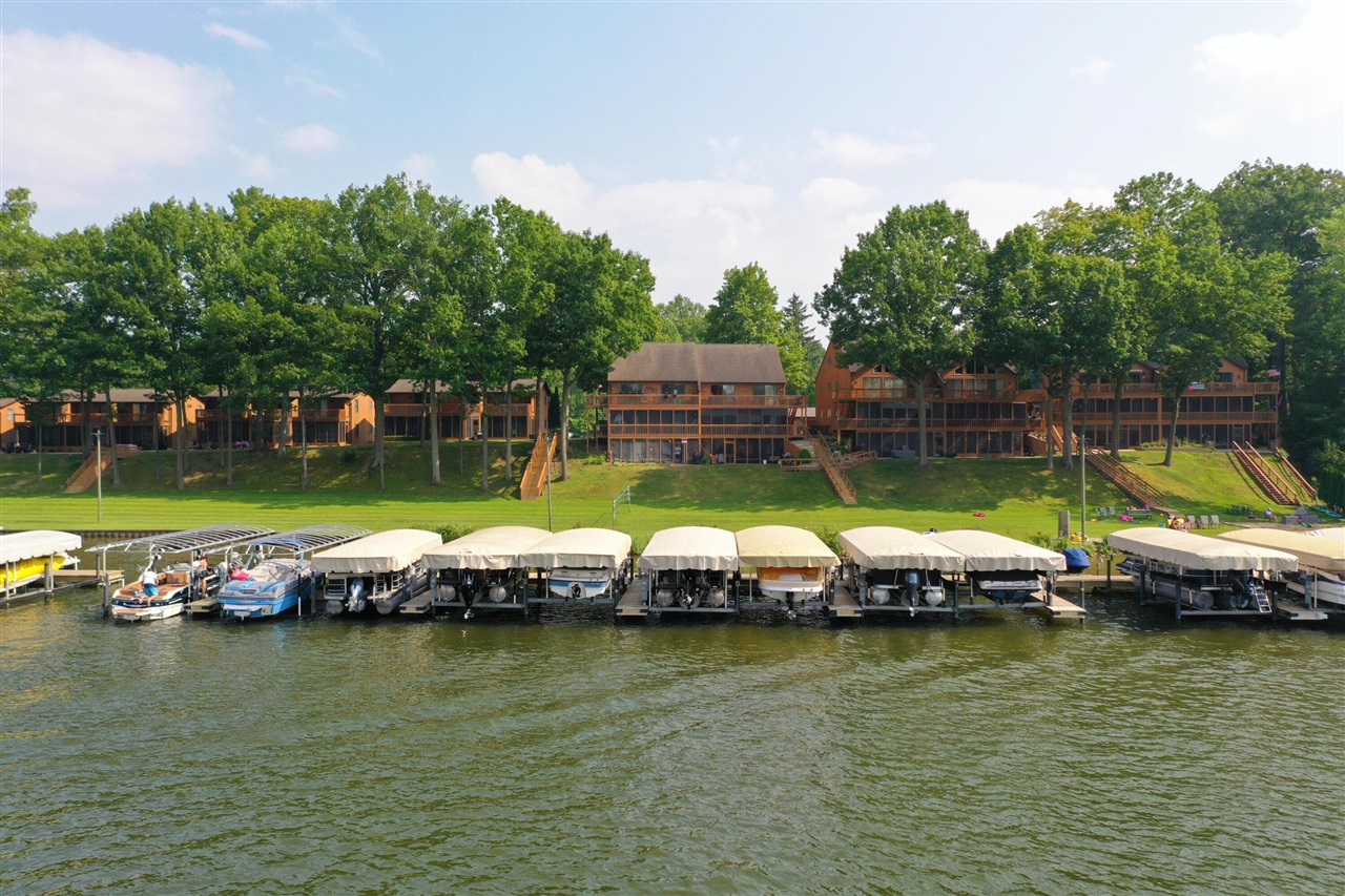 5576 N Watervliet Road 23