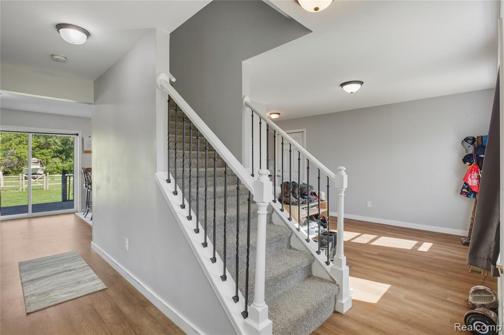 2831 Nadeau Road