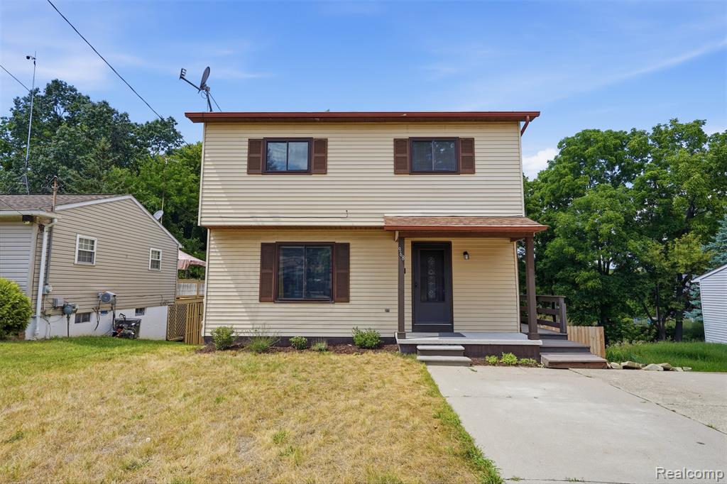 968 Parallel Street
