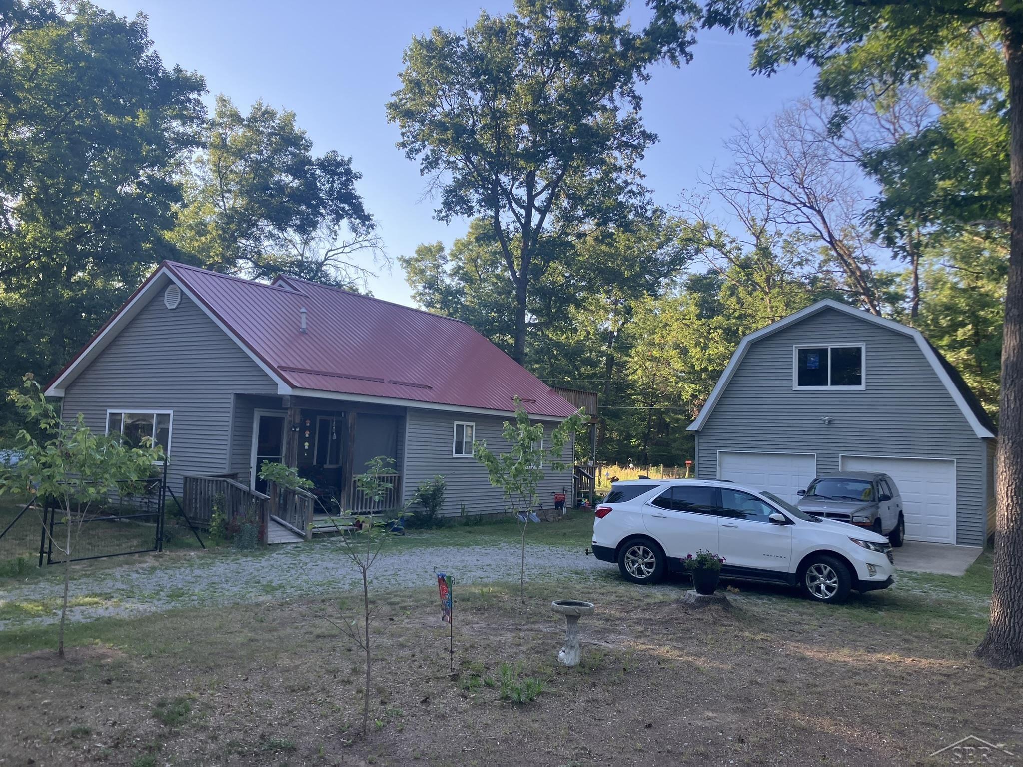 8278 Chain Lake Road
