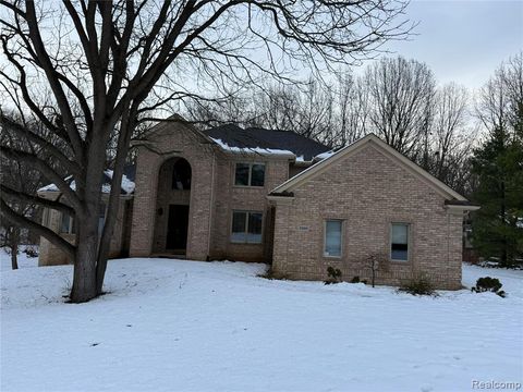 Photo of 5989 Blackberry Lane, Clarkston, MI 48348 (MLS # 60959859)