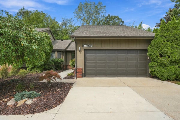 9994 HAWTHORNE GLEN DR, GROSSE ILE, MI 48138 - Image 65a6f82d1ebc8a3be3a54c341fa013f0/260848259
