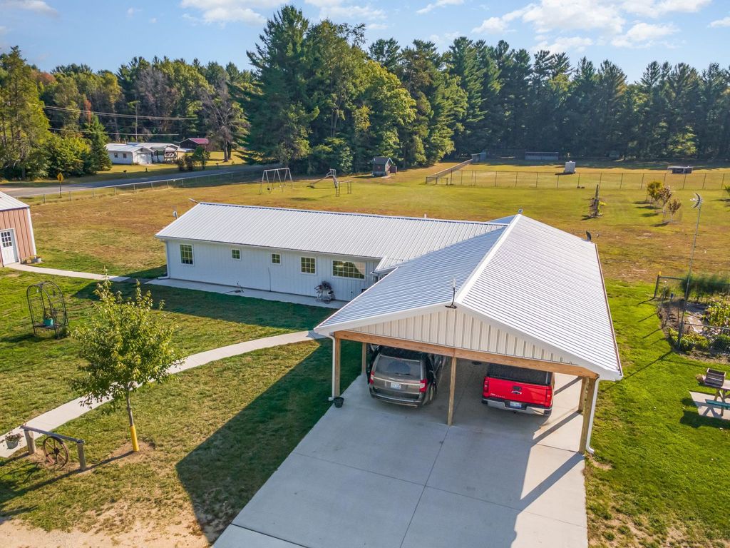 Photo of 2492 E Fir Road, Harrison, MI 48625 (MLS # 50196854)