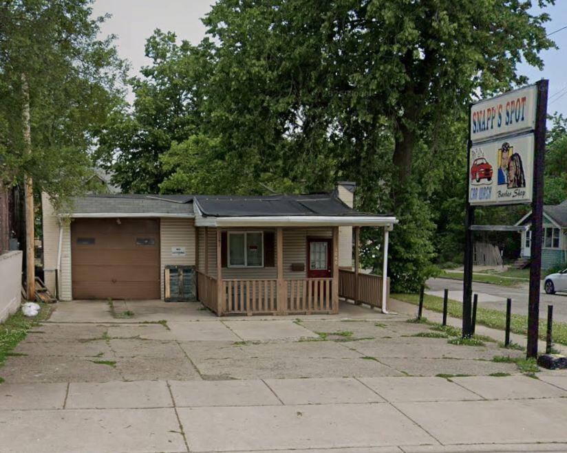 Properties Available 2 - 2 1040 W North Street