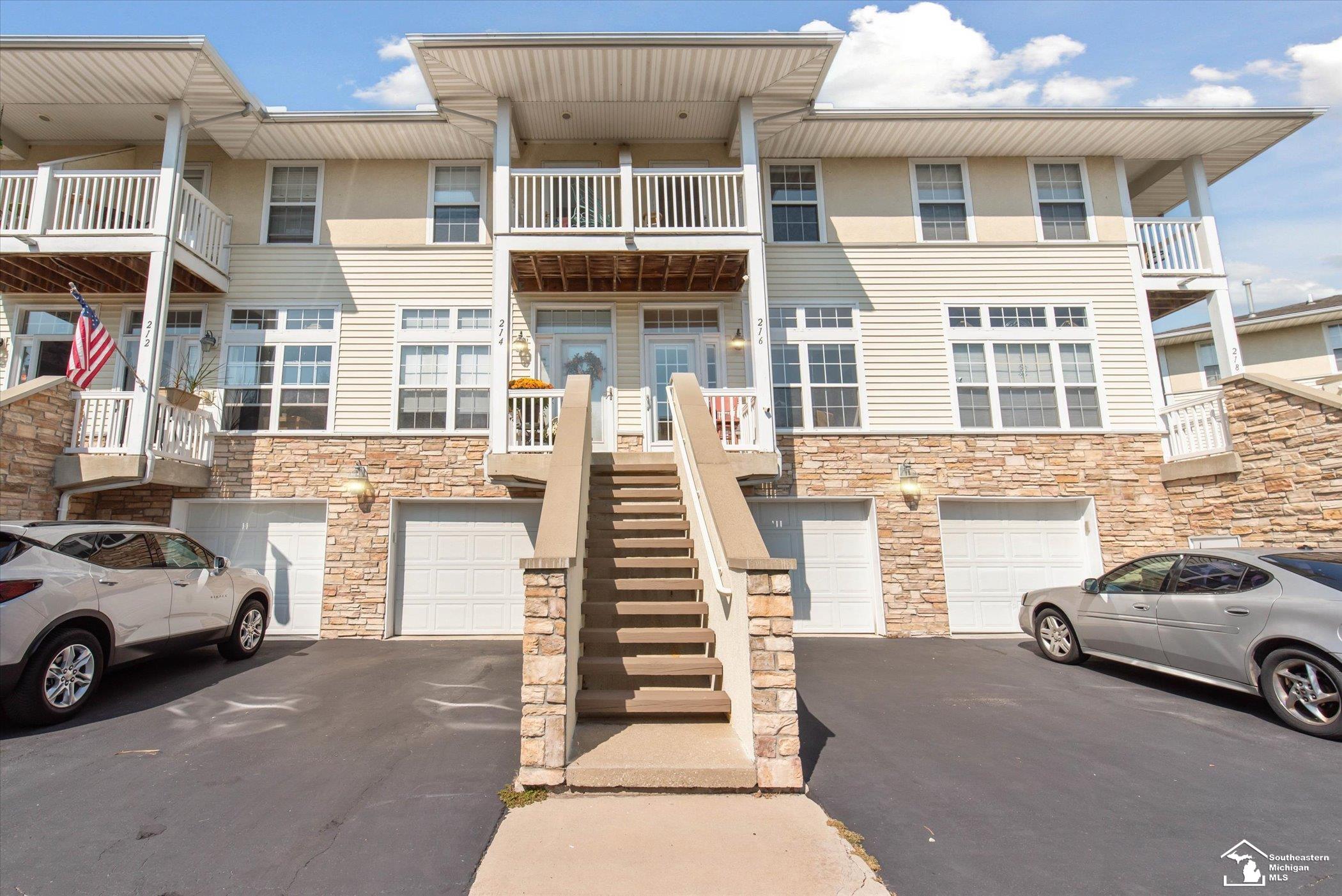 216 Beachwalk Trail
