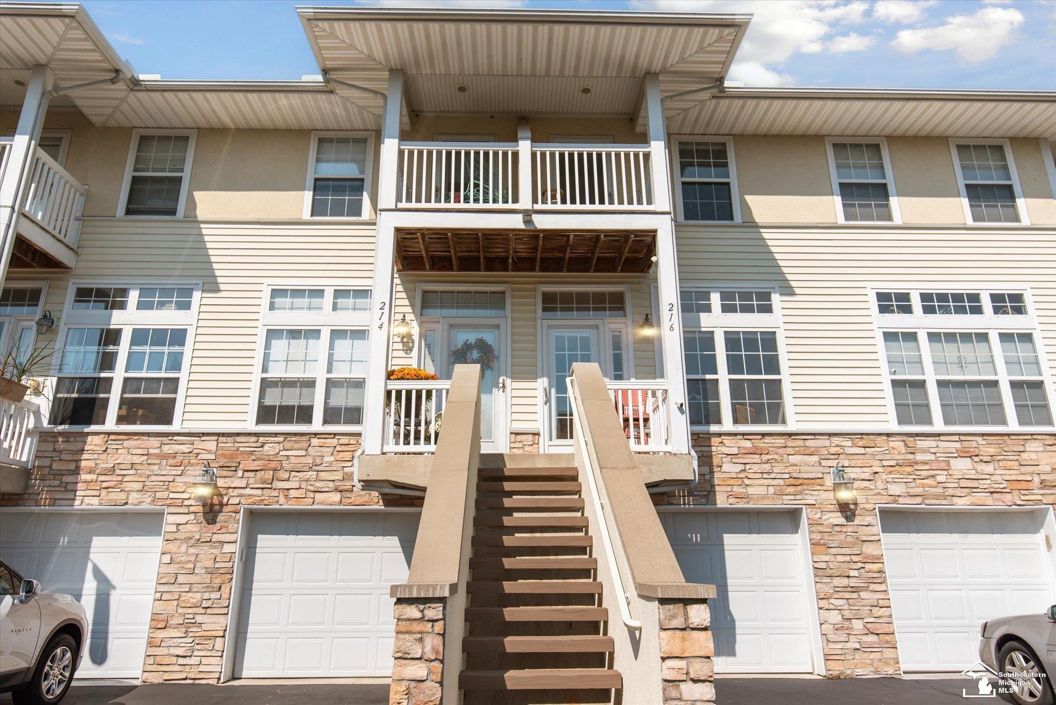 216 Beachwalk Trail
