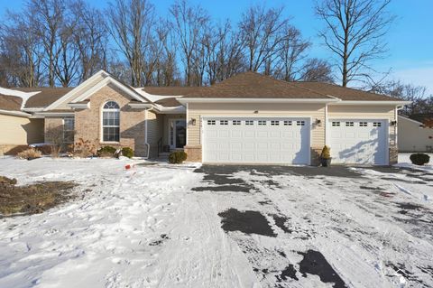 8010 Timber Wood Lane 14 Temperance MI 48182