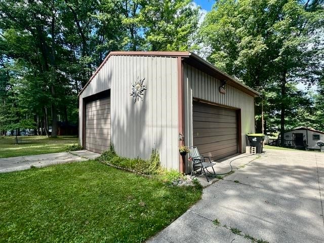 Photo of 5069 Ruby Drive, Gladwin, MI 48624 (MLS # 50219012)