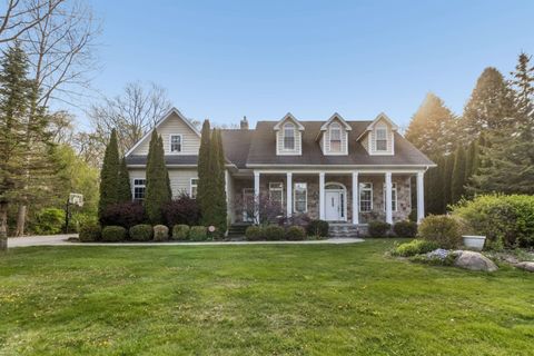 Photo of 5425 Baywood Drive, Fort Gratiot, MI 48059 (MLS # 50208179)