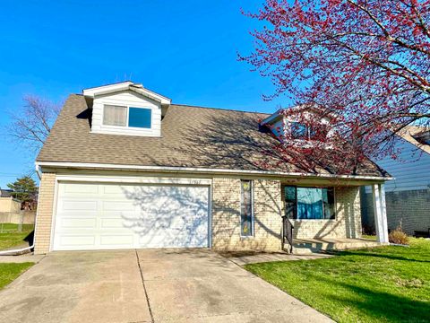 Photo of 33036 Richard O Drive, Sterling Heights, MI 48310 (MLS # 50204053)