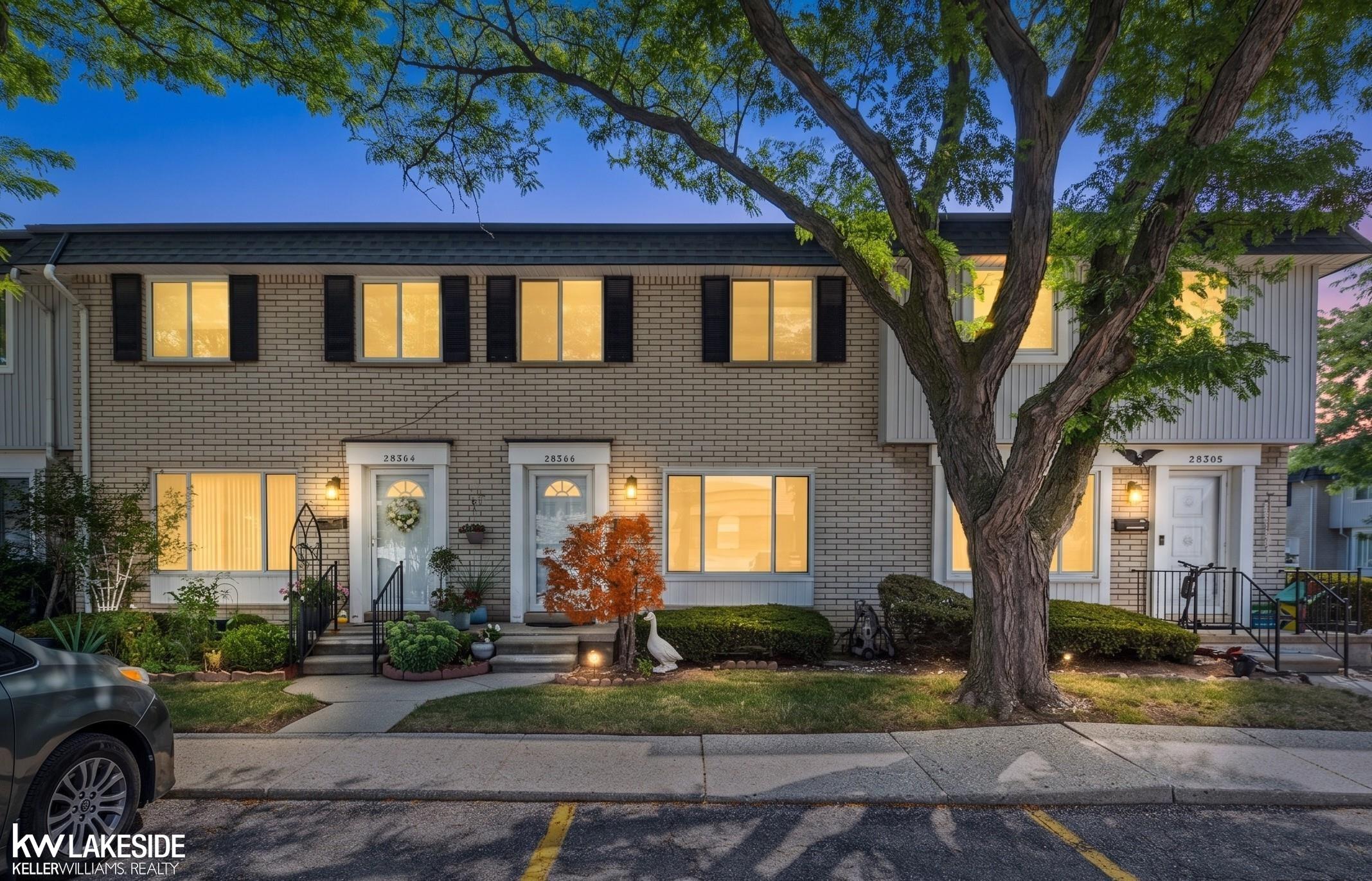 28306 Universal Drive