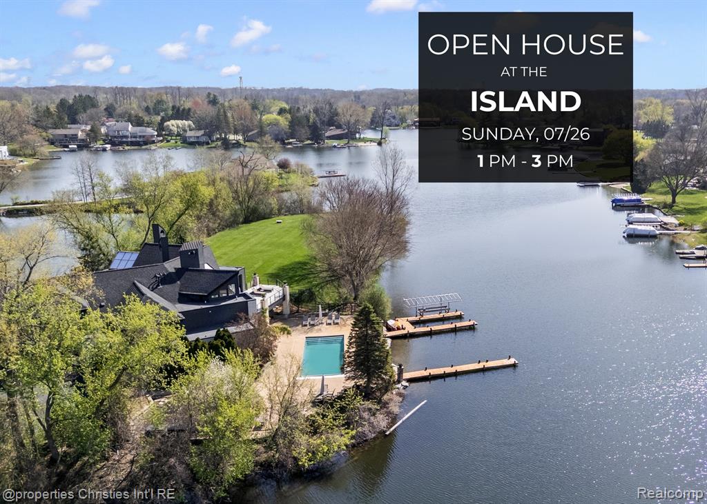4912 Oakwood Court