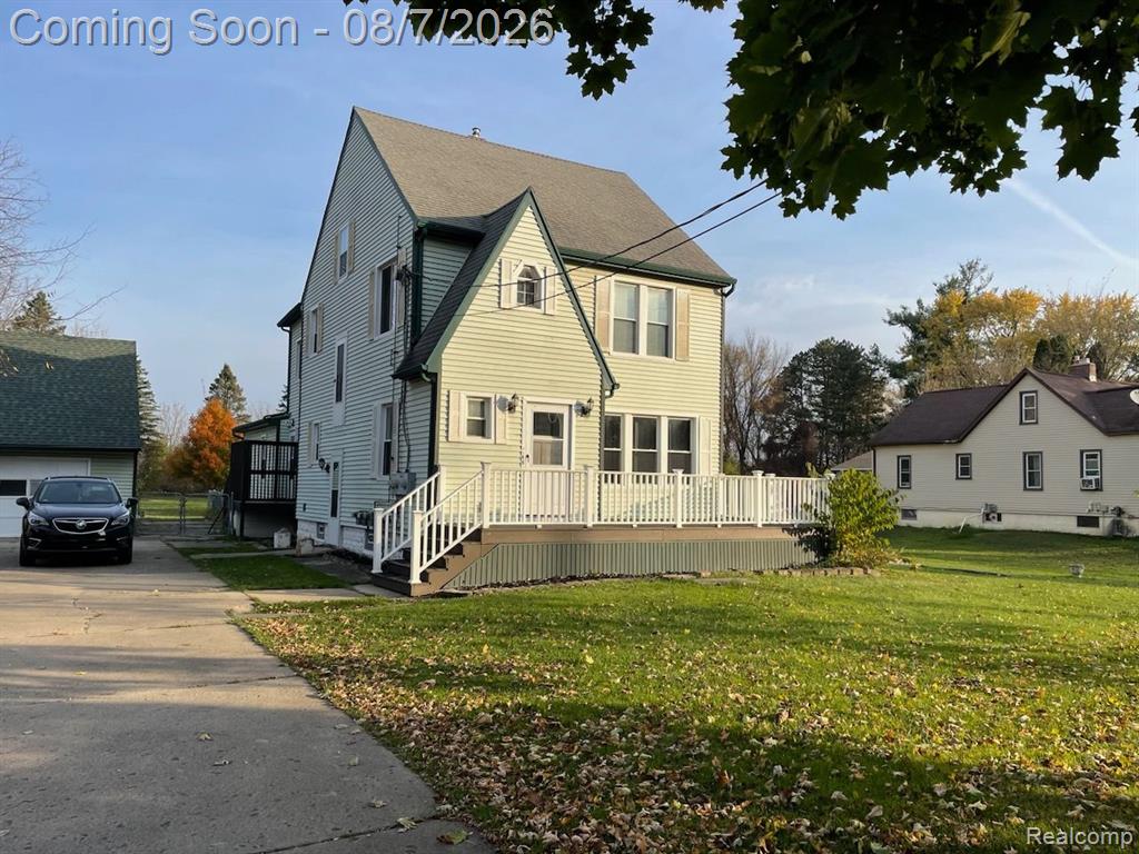 4355 LAPEER Road