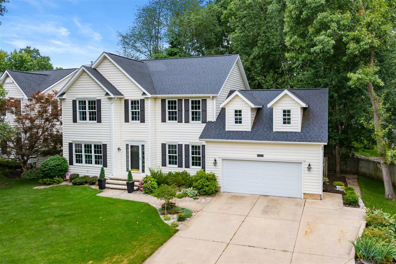 7806 Wildberry Court