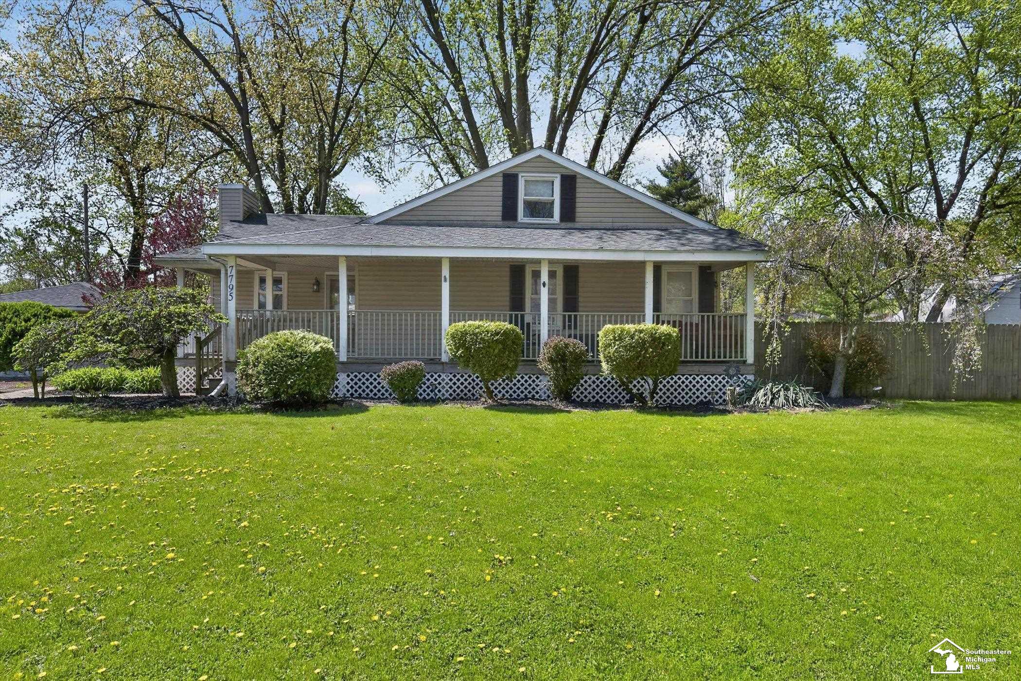 7795 Glenfield Drive