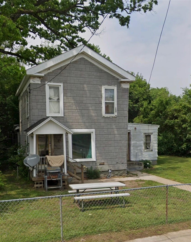 51 W Beckwith Drive