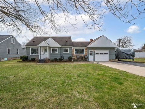 365 Sidney Street Dundee MI 48131