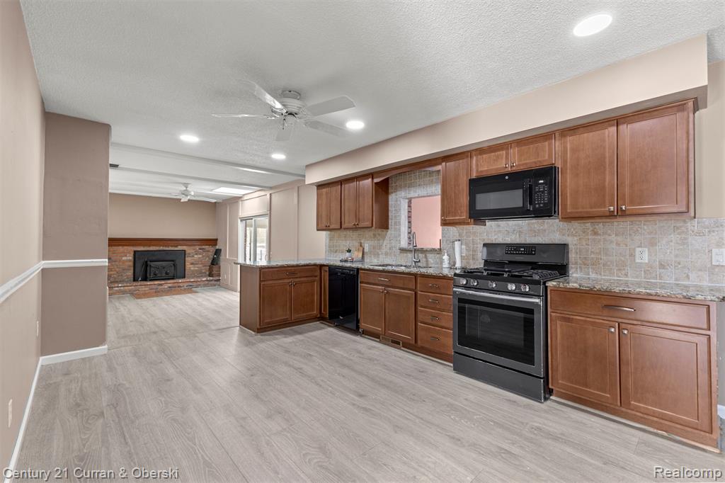 1456 Meadowbrook Way