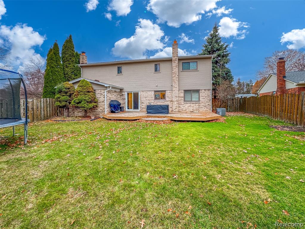 Troy, Michigan 48083, United States, 4 Bedrooms Bedrooms, ,3 BathroomsBathrooms,Residential,Active,248360