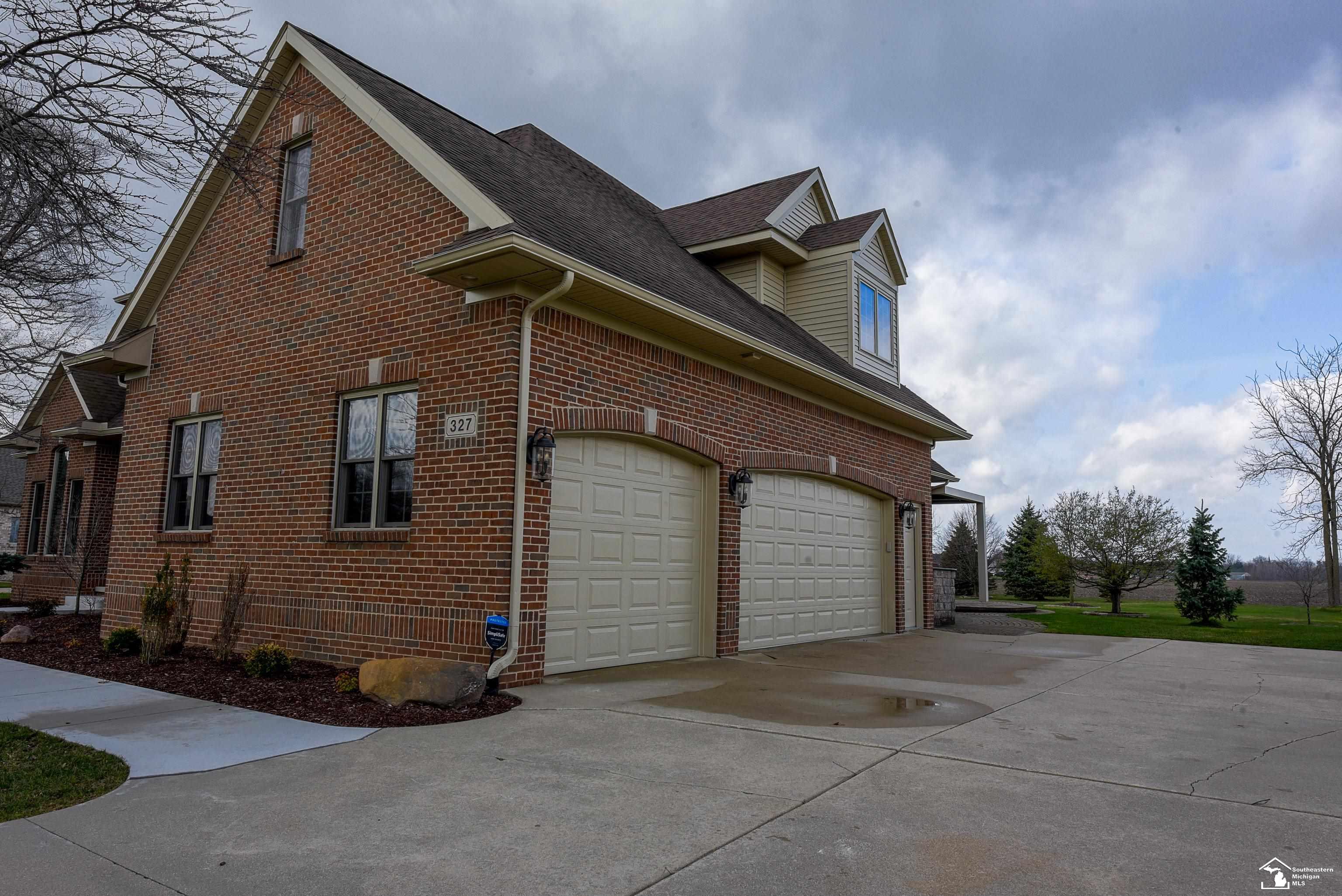 327 Pebble Beach Drive