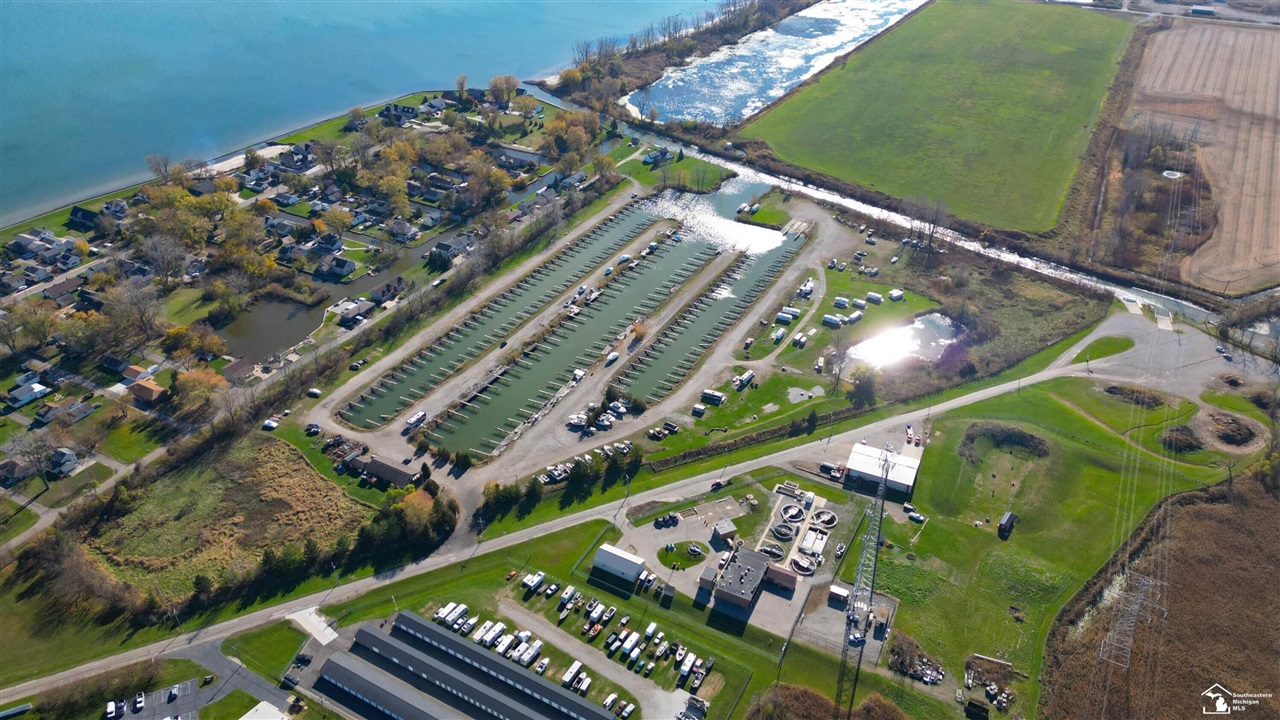 10420 S Harold Drive