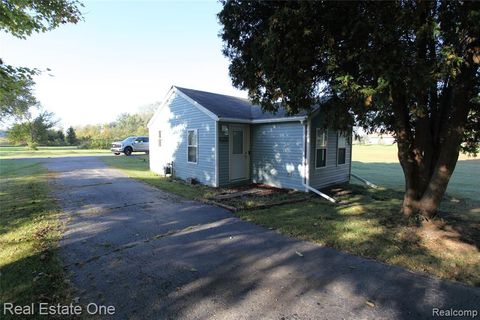1969 Lasalle Road Carleton MI 48162