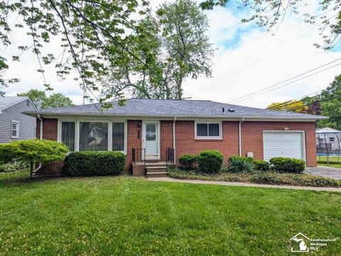Photo for 555 Bellestri Drive