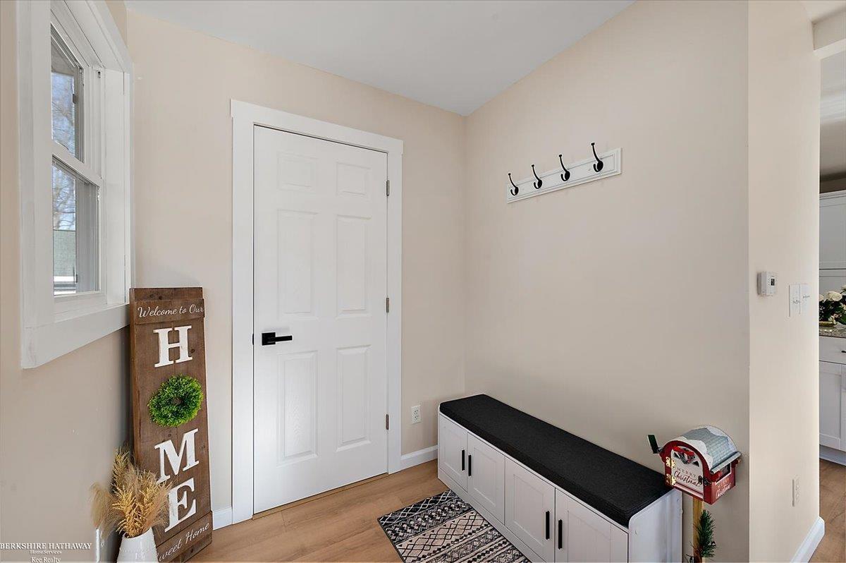 Clay, Michigan 48001, United States, 3 Bedrooms Bedrooms, ,3 BathroomsBathrooms,Residential,Active,248570