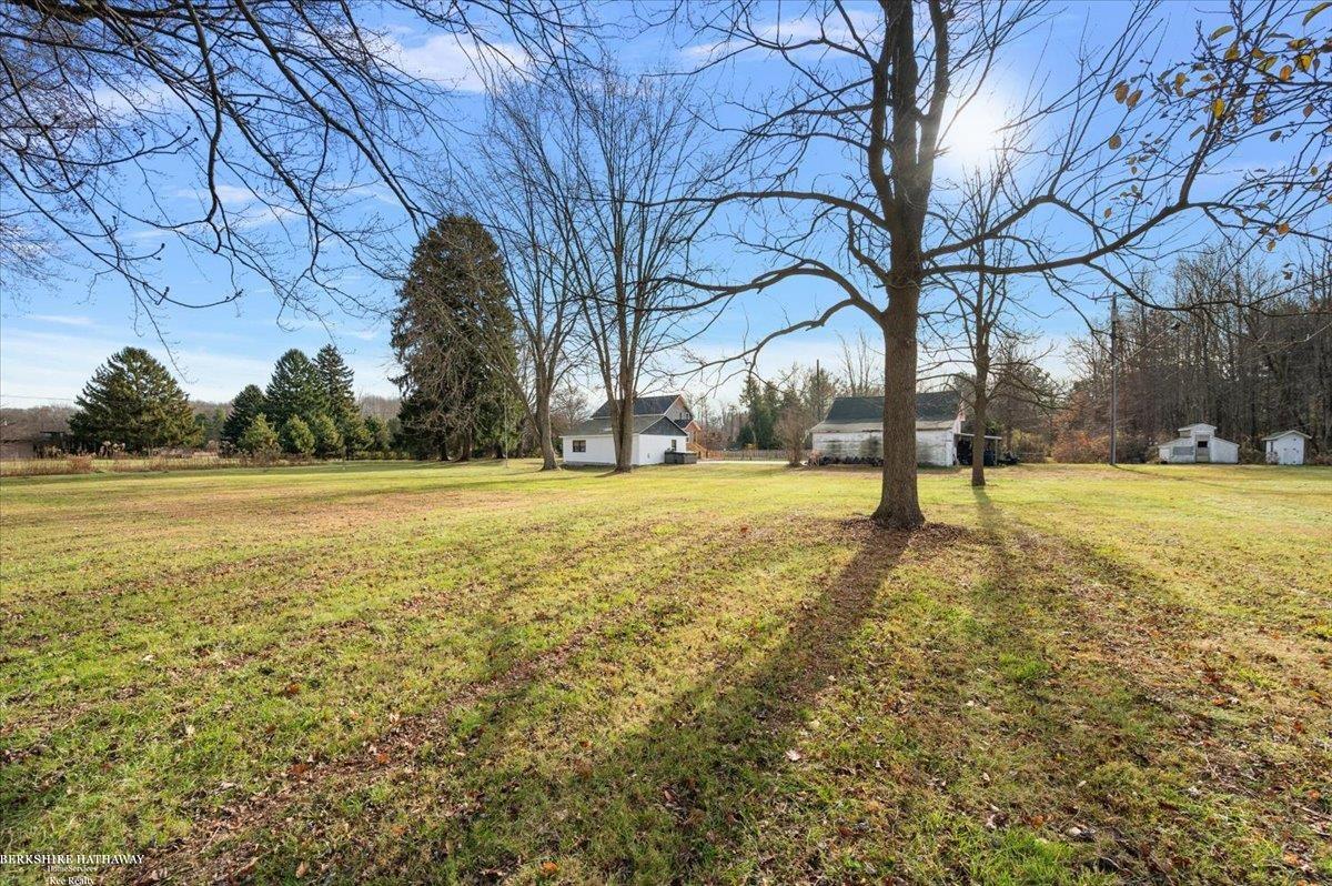 Clay, Michigan 48001, United States, 3 Bedrooms Bedrooms, ,3 BathroomsBathrooms,Residential,Active,248570