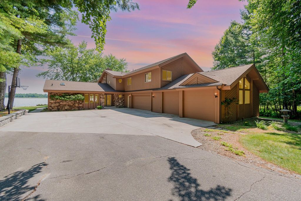 Photo of 1892 N Salisbury Drive, Gladwin, MI 48624 (MLS # 50181106)