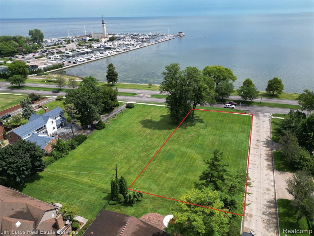 745 Lake Shore Road