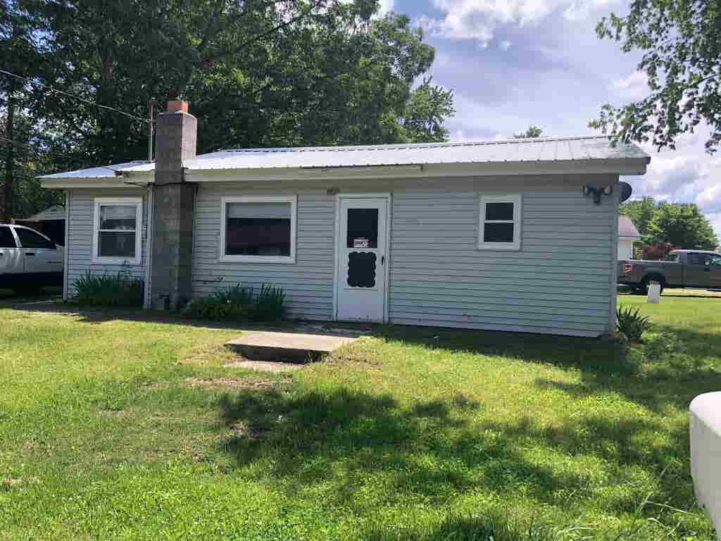 Photo of 998 CUTOFF Road, Farwell, MI 48622 (MLS # 50212490)