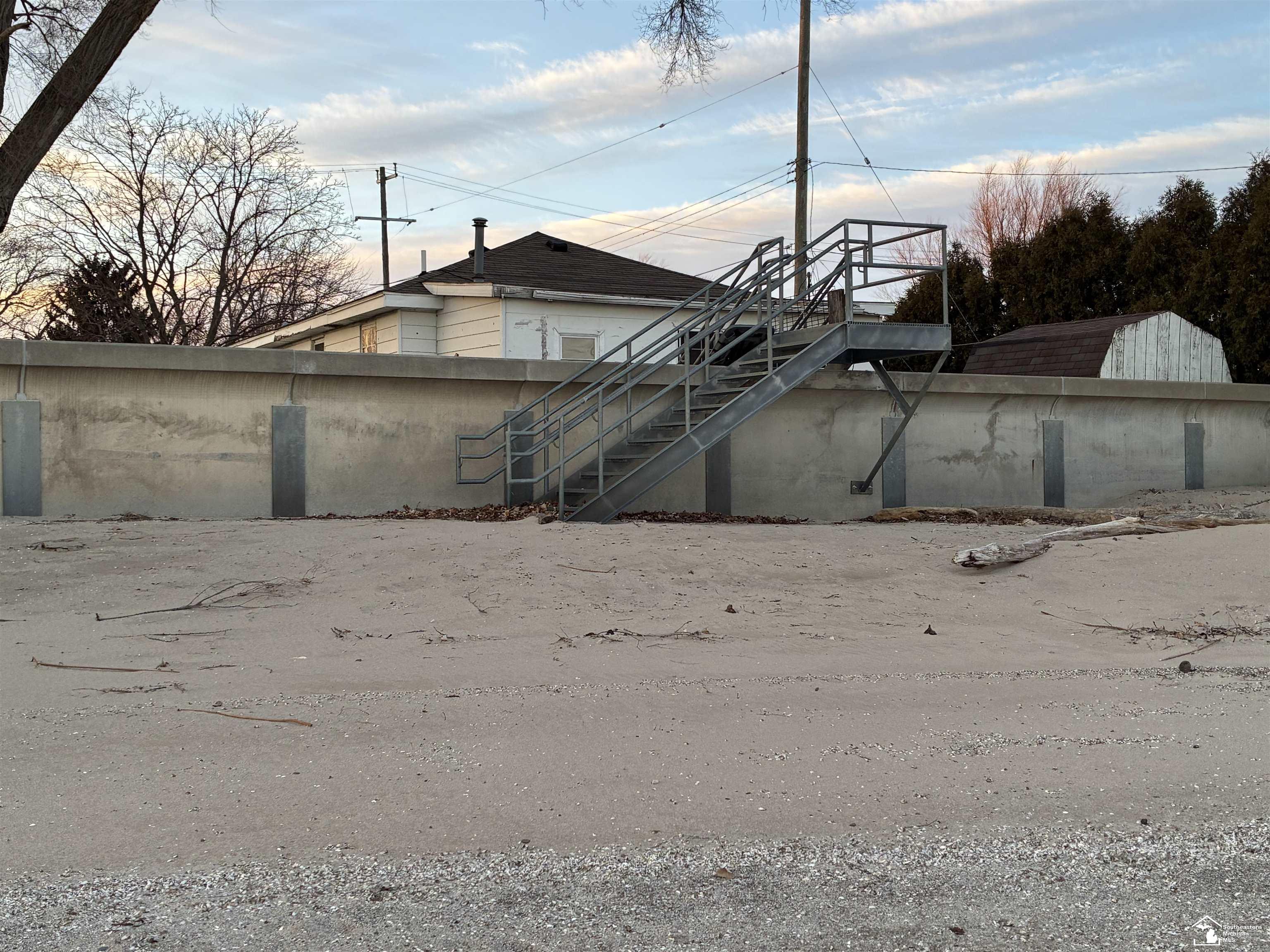 2166 Edgewater Street