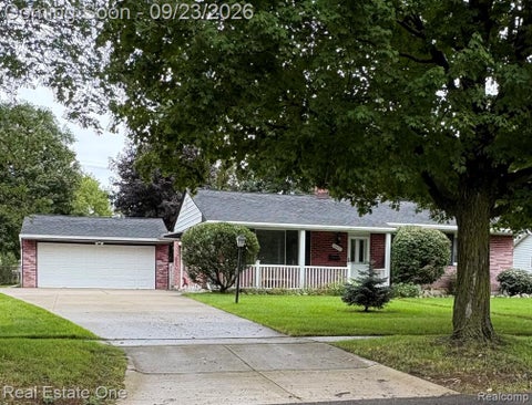 Photo of 3602 Percy King Road, Waterford, MI 48329 (MLS # 61031901)