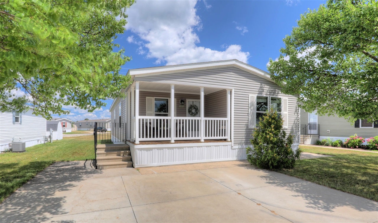 3496 Meadow Lark Lane 174