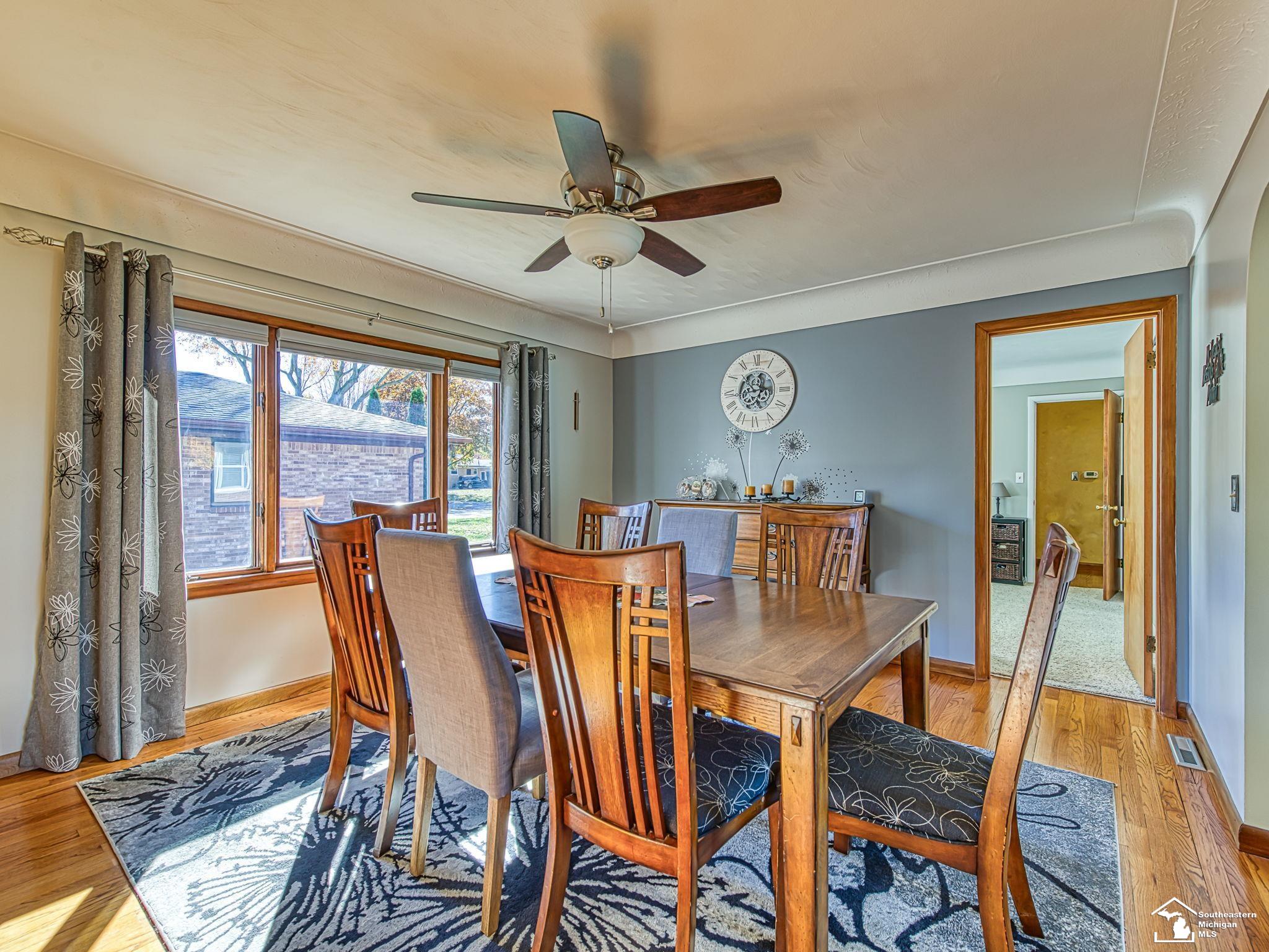 Monroe, Michigan 48161, United States, 3 Bedrooms Bedrooms, ,3 BathroomsBathrooms,Residential,Active,240733