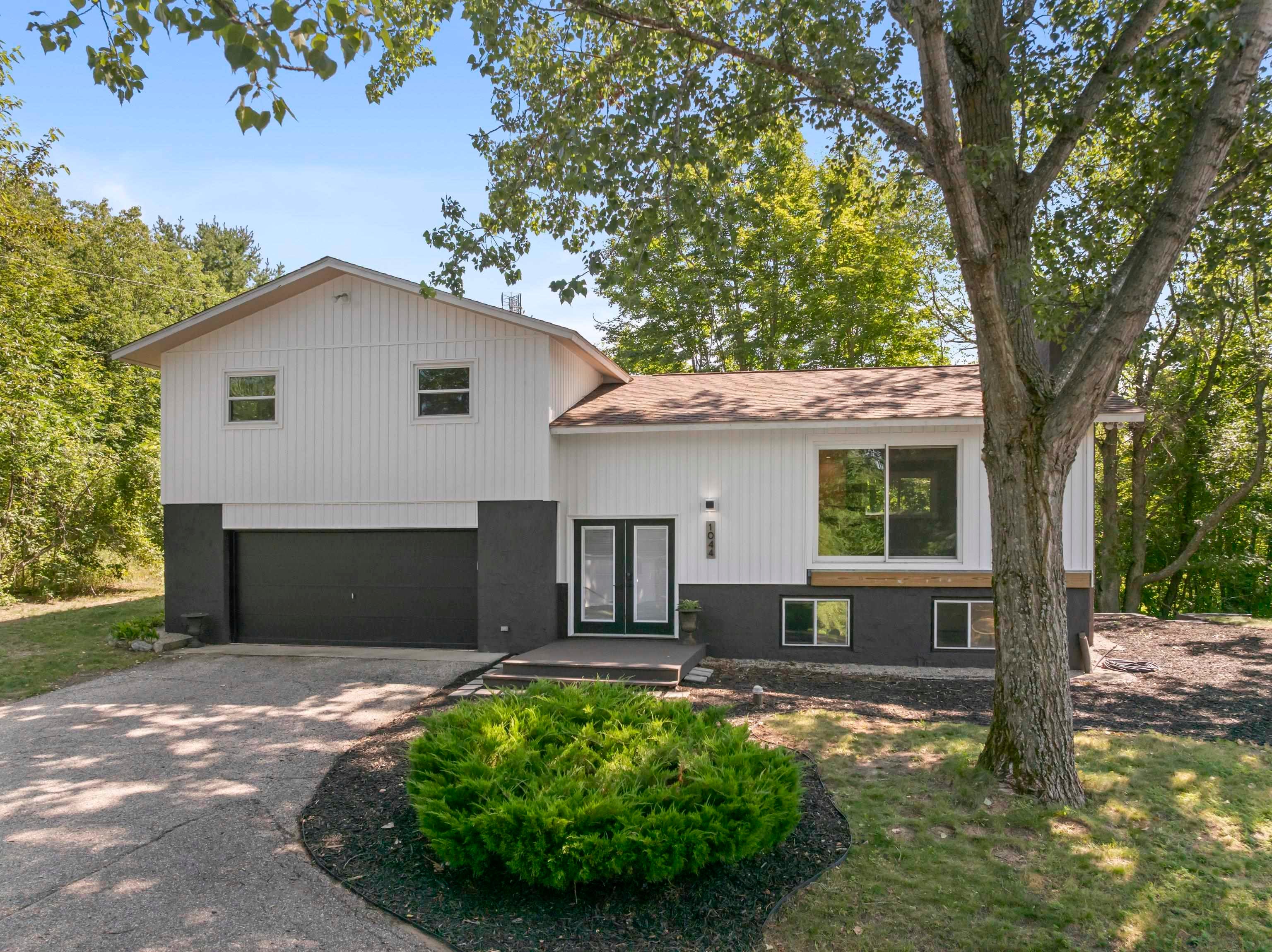 1044 Eden Hill Road