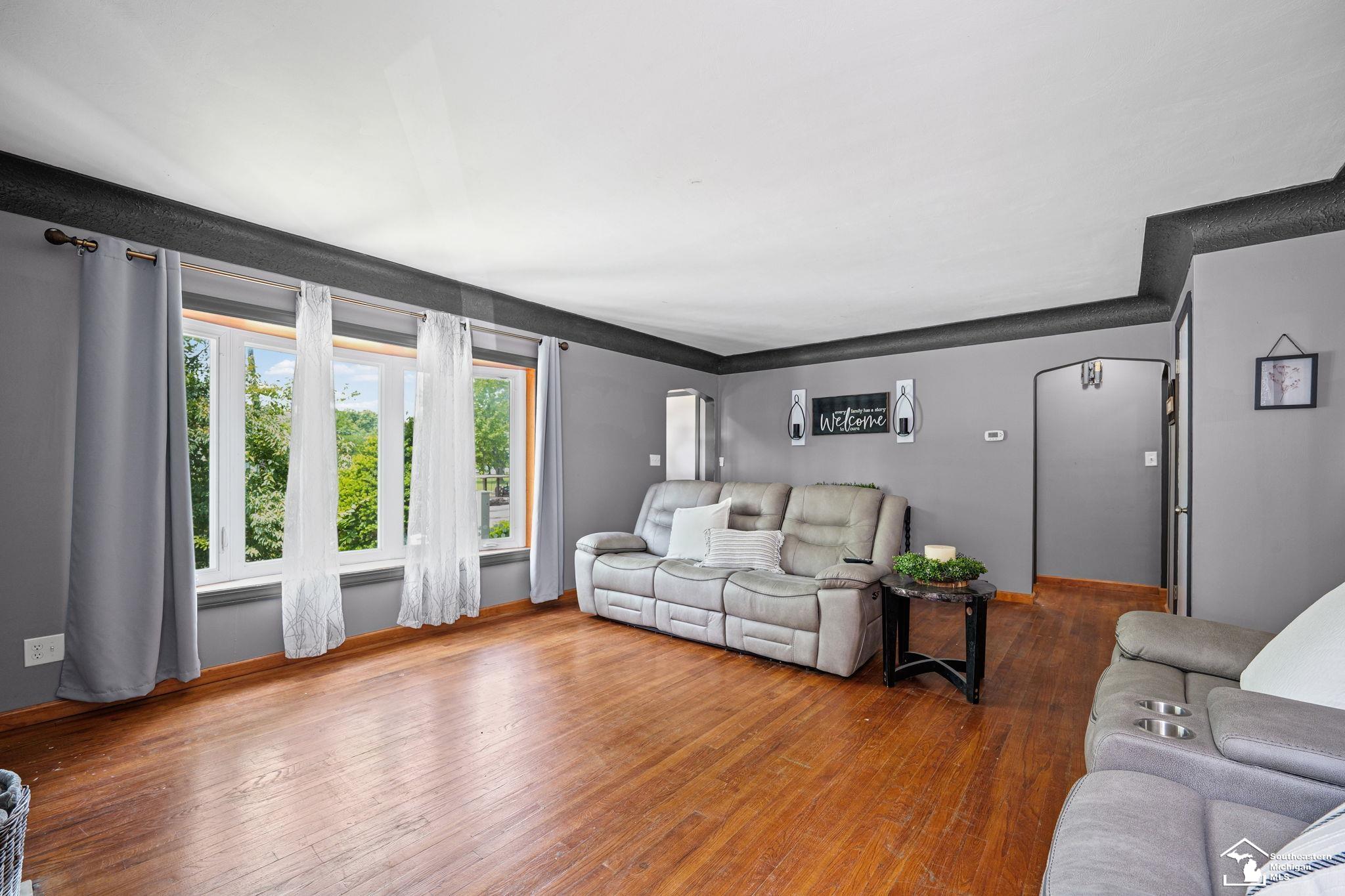 15524 Parkwood Drive