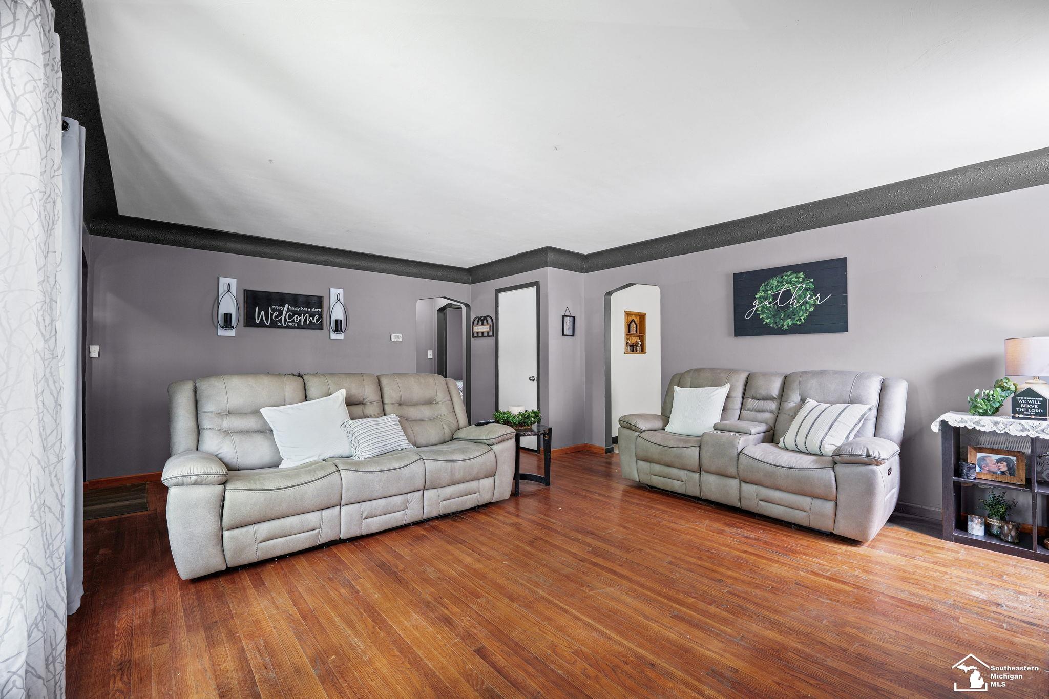 15524 Parkwood Drive