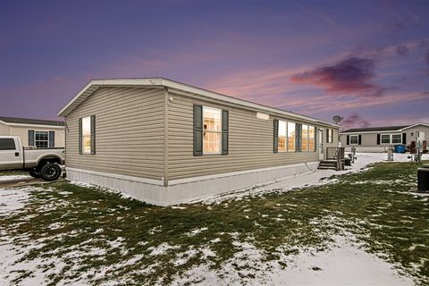 Photo of 4335 Tavistock Drive, Wayland, MI 49348 (MLS # 70514254)