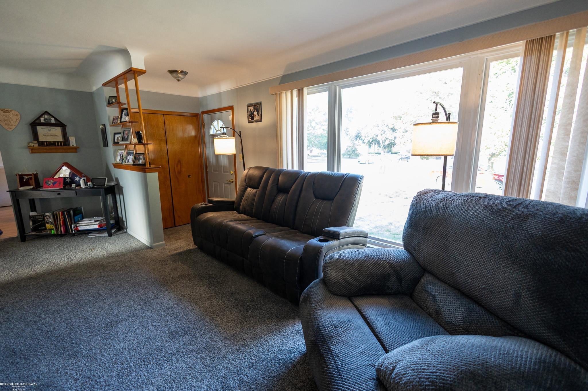 Trenton, Michigan 48183, United States, 3 Bedrooms Bedrooms, ,2 BathroomsBathrooms,Residential,Active,193202