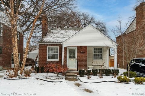 Photo of 1806 Oxford Road, Grosse Pointe Woods, MI 48236 (MLS # 60959667)