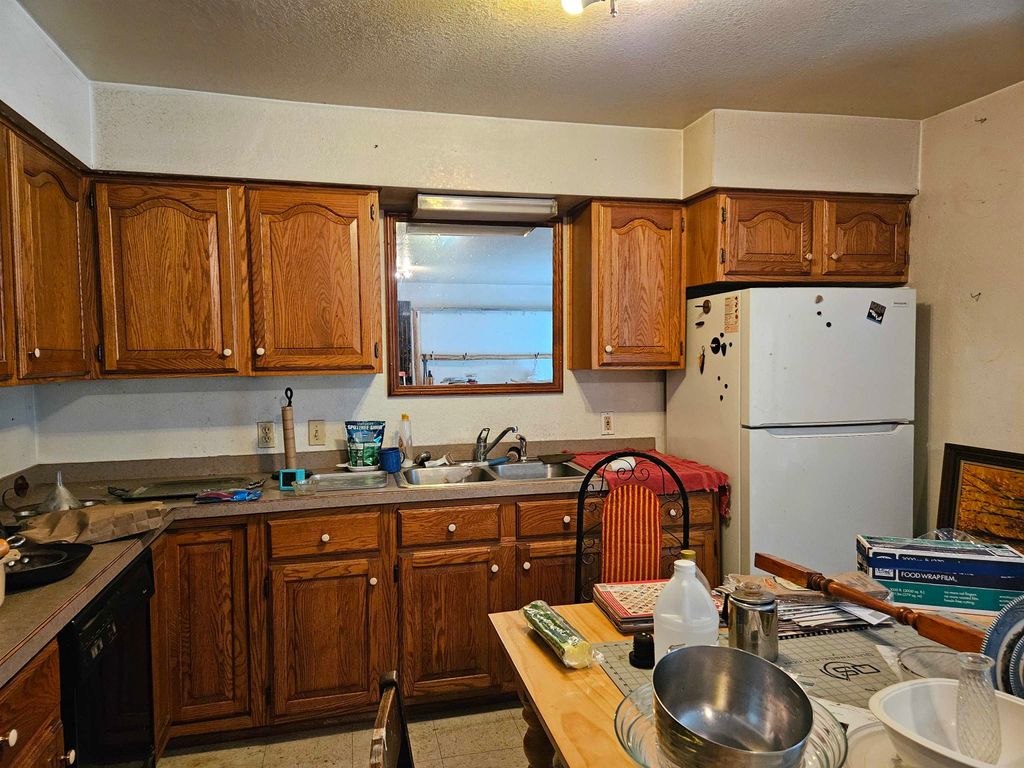 Photo of 5200 N Old State Road, Harrison, MI 48625 (MLS # 50199939)