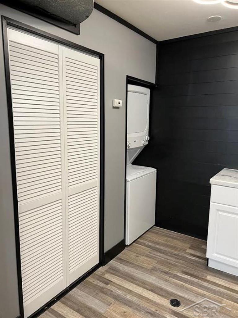 Midland, Michigan 48642, United States, 3 Bedrooms Bedrooms, ,1 BathroomBathrooms,Residential,Active,249805