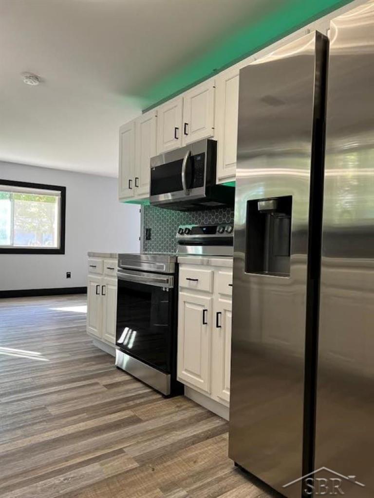 Midland, Michigan 48642, United States, 3 Bedrooms Bedrooms, ,1 BathroomBathrooms,Residential,Active,249805