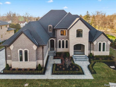 Photo of 37651 Hidden Valley Court, Clinton Township, MI 48036 (MLS # 61031923)