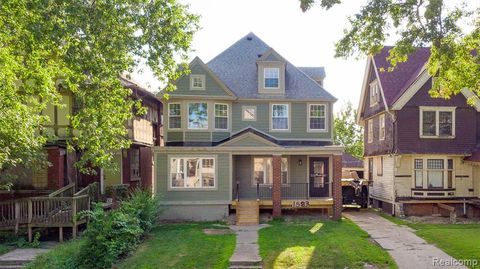 1583 Cadillac Boulevard Detroit MI 48214