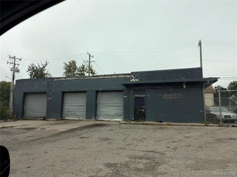 Photo of 15035 Livernois Avenue, Detroit, MI 48238 (MLS # 61031897)