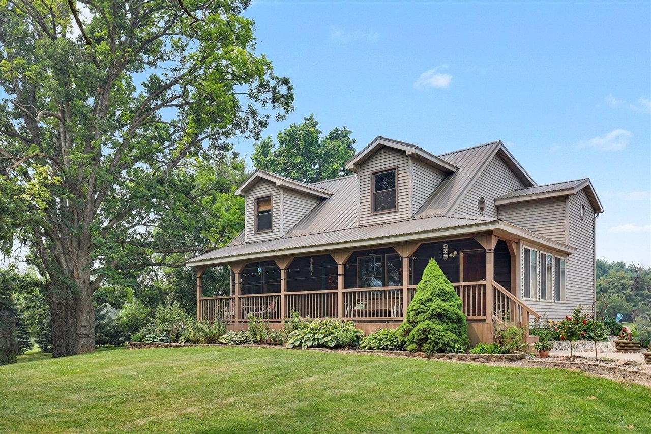 7735 Woodard Lake Road